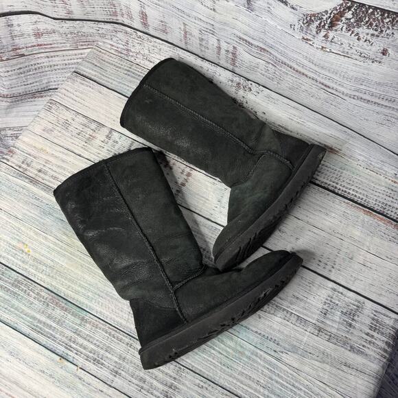 Ugg Classic Tall Bomber 5804 Black Metallic Sheen 7 - Picture 1 of 4